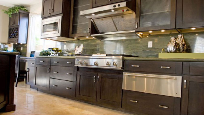 Signs the Time for New Kitchen Countertops in San Fernando Valley, CA Has Arrived