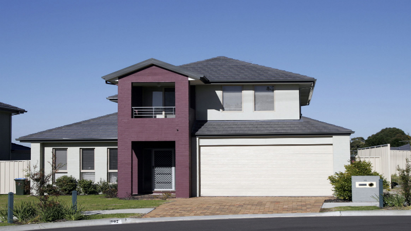 Residential Steel Garage Door Services Make it Easy to Enhance Your Home’s Appearance Affordably