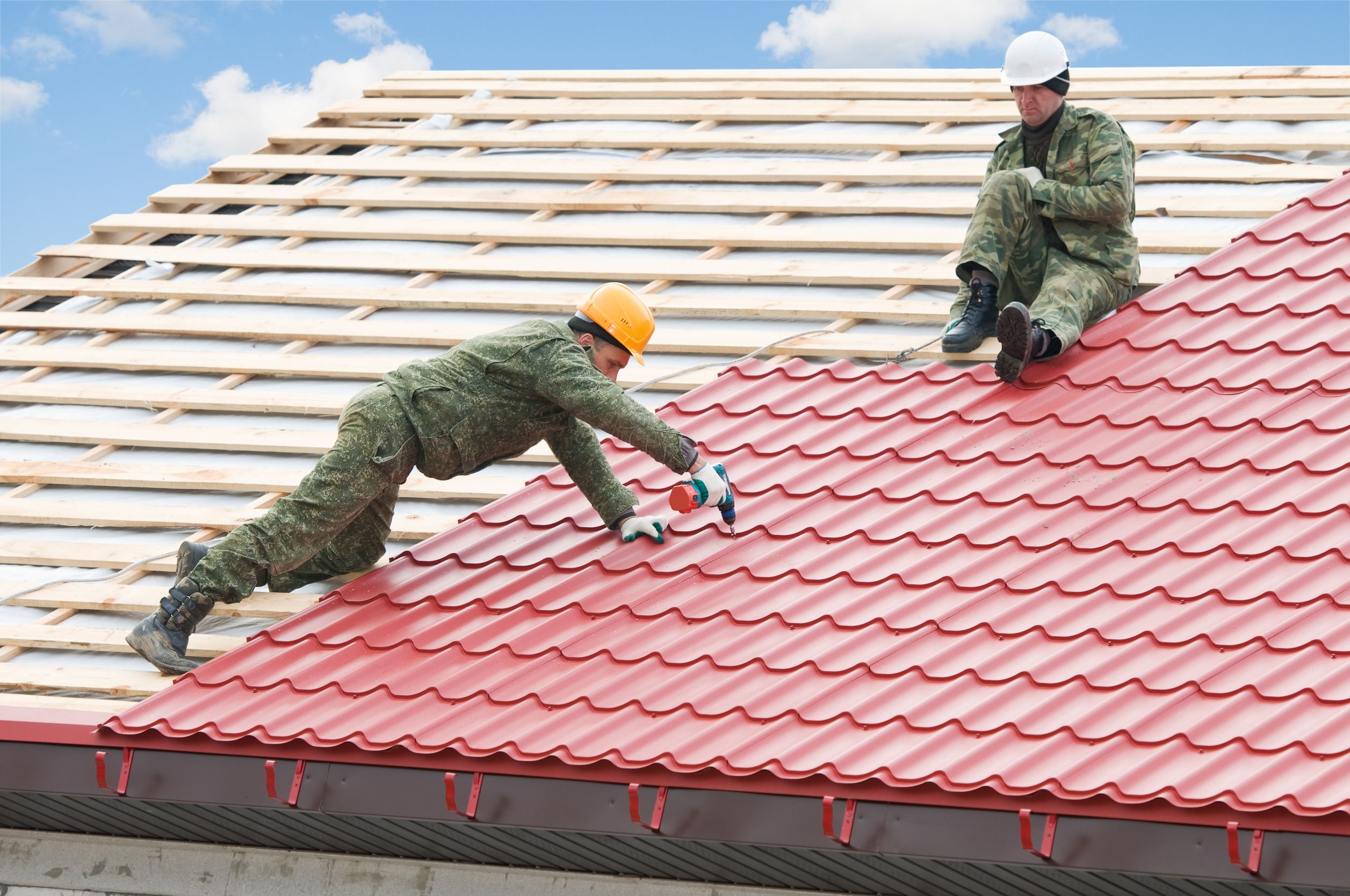 What to Expect from Metal Roofing Contractors in Chippewa Falls, WI