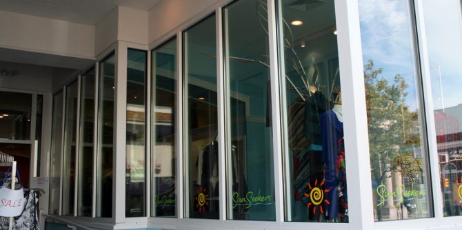 Why You Should Consider Putting in Storefront Glass