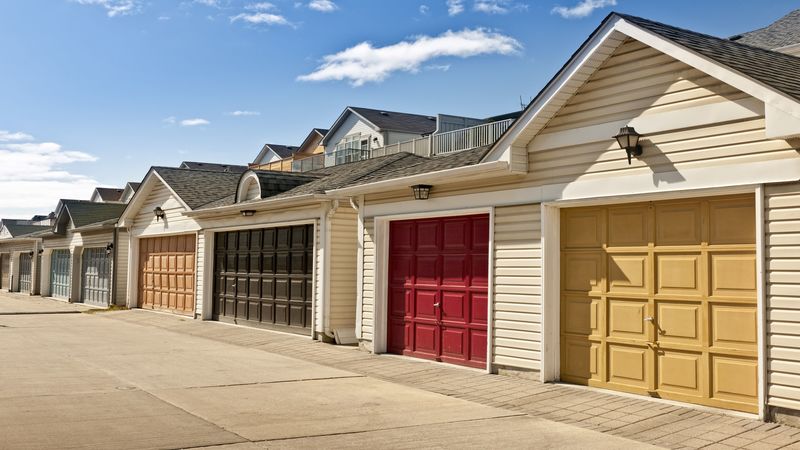 Use an Experienced Professional for Garage Construction