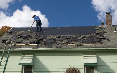 When Is It Necessary To Call A Roof Repair Service In Loxahatchee FL?